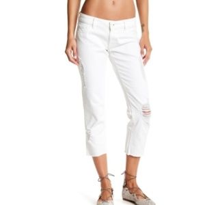 DL1961 RILEY DISTRESSED CROPPED BOYFRIEND JEANS